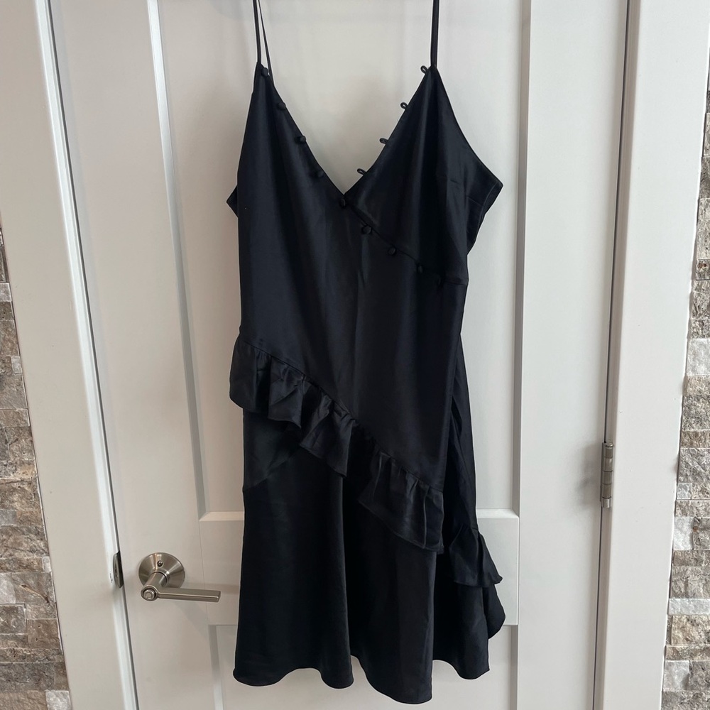 Ruffle and button detail satin slip